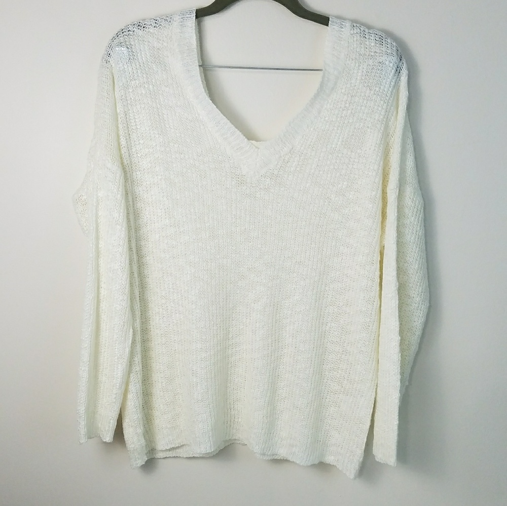 V Neck Cream Sweater with V-Neck w/ Strap Back M/L